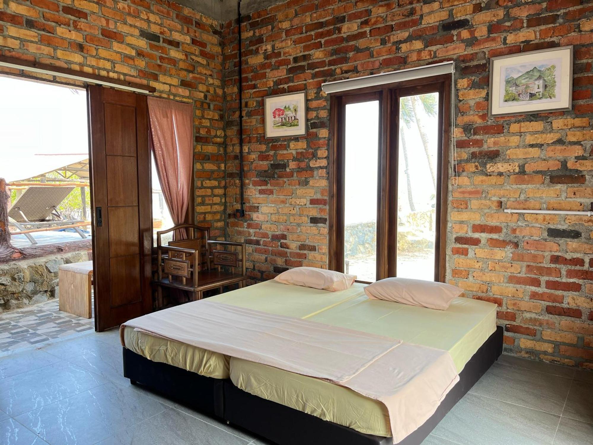 Loola Adventure Resort Teluk Bakau Esterno foto